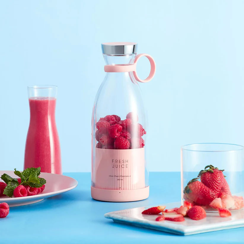Portable Mini Juice Blender (USB Rechargeable)